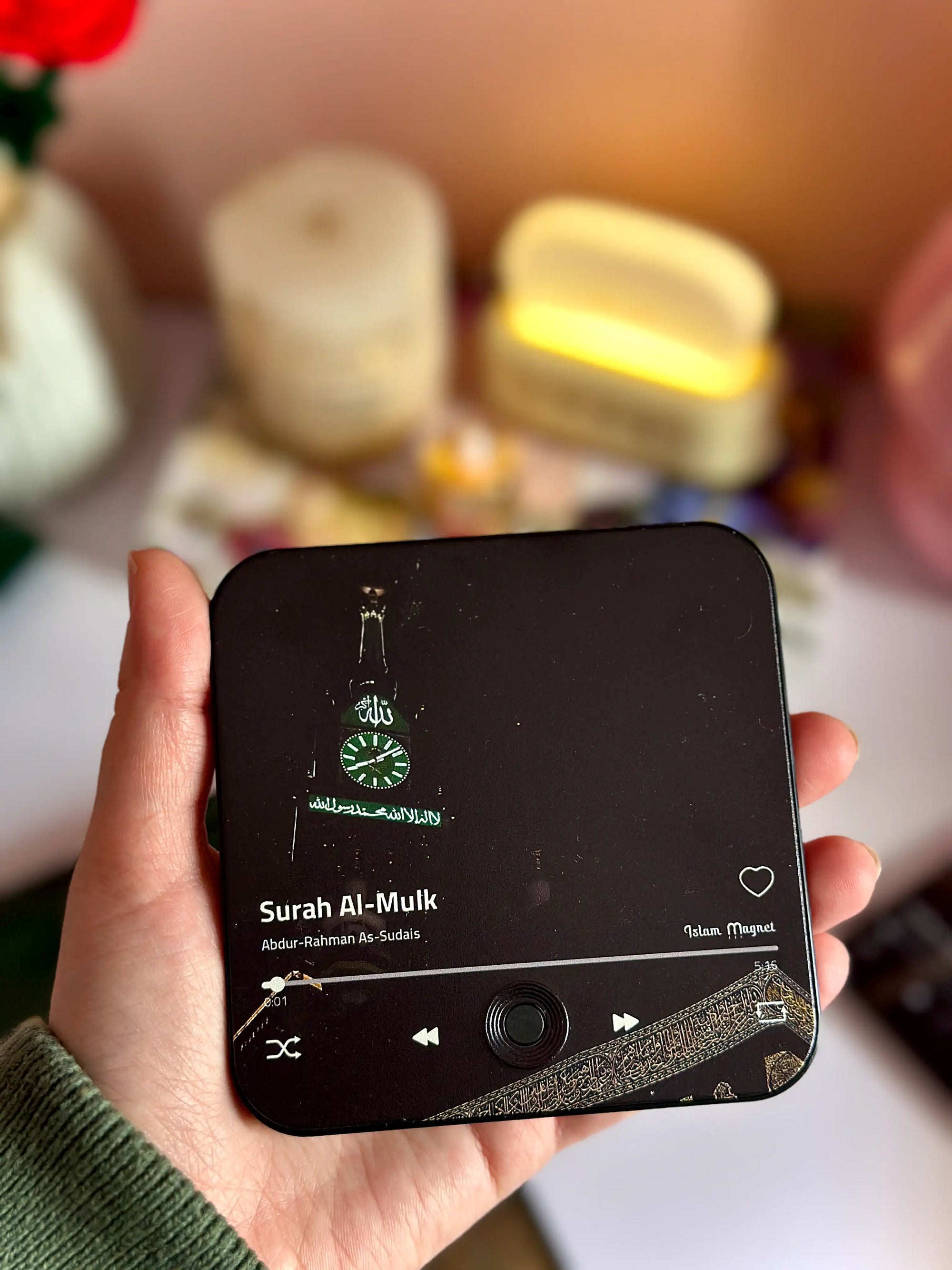 Magnetic Audio Learning Device – Refrigerator-Mountable Audio Player with Touch Controls