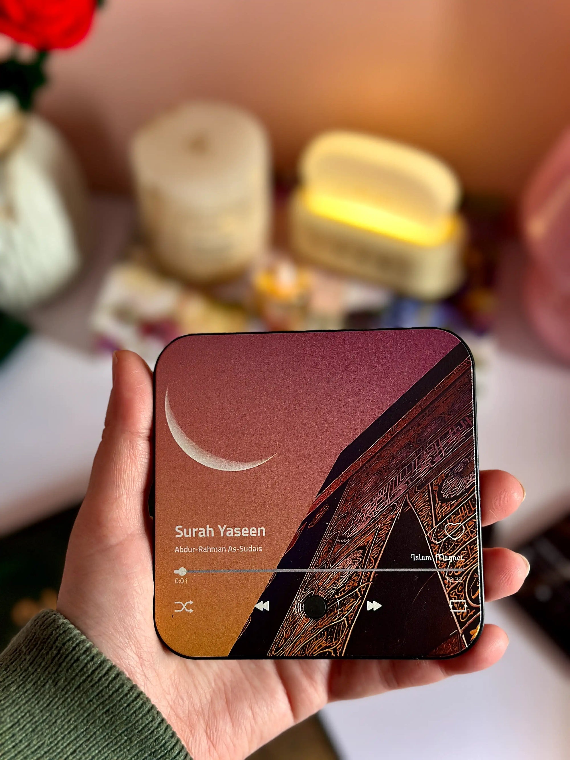 Magnetic Audio Learning Device – Refrigerator-Mountable Audio Player with Touch Controls